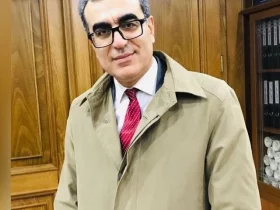 لێکدانەوەی عەبدولخالق یەعقووبی بۆ بەیتێکی نالی