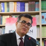 ڕاڤەکاریی دوو بەیت شێعری مەولەوی تاوەگۆزی